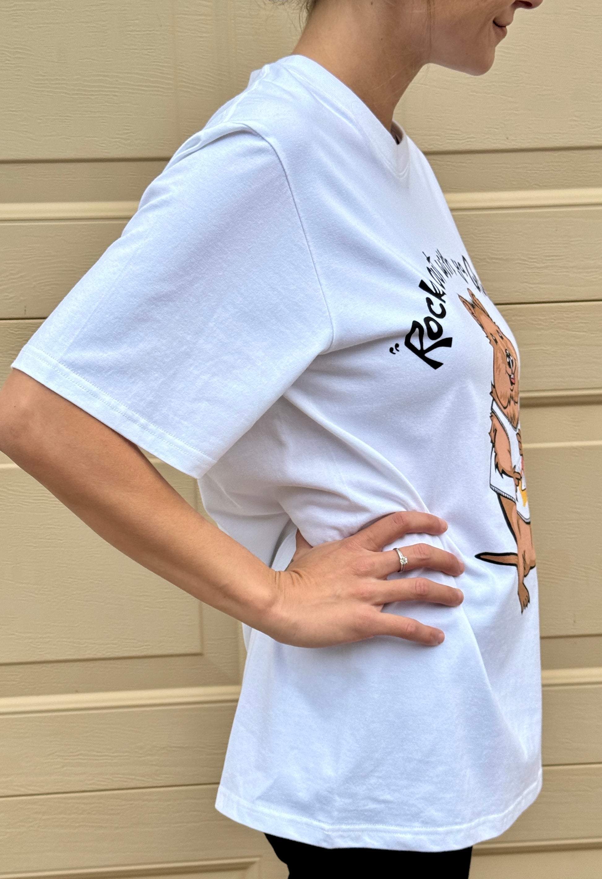 Unisex Oversize white T-shirt “Rock out with ya Quokk out”